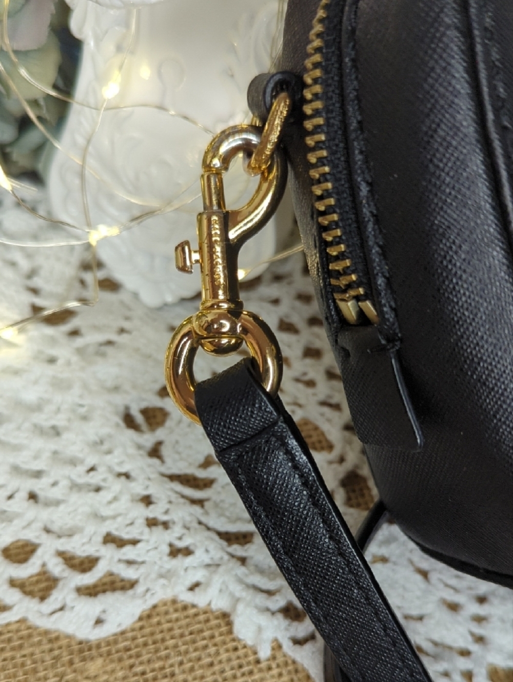 Marc Jacobs Black Leather Dome Crossbody with Gold Hardware - Picture 8 of 11